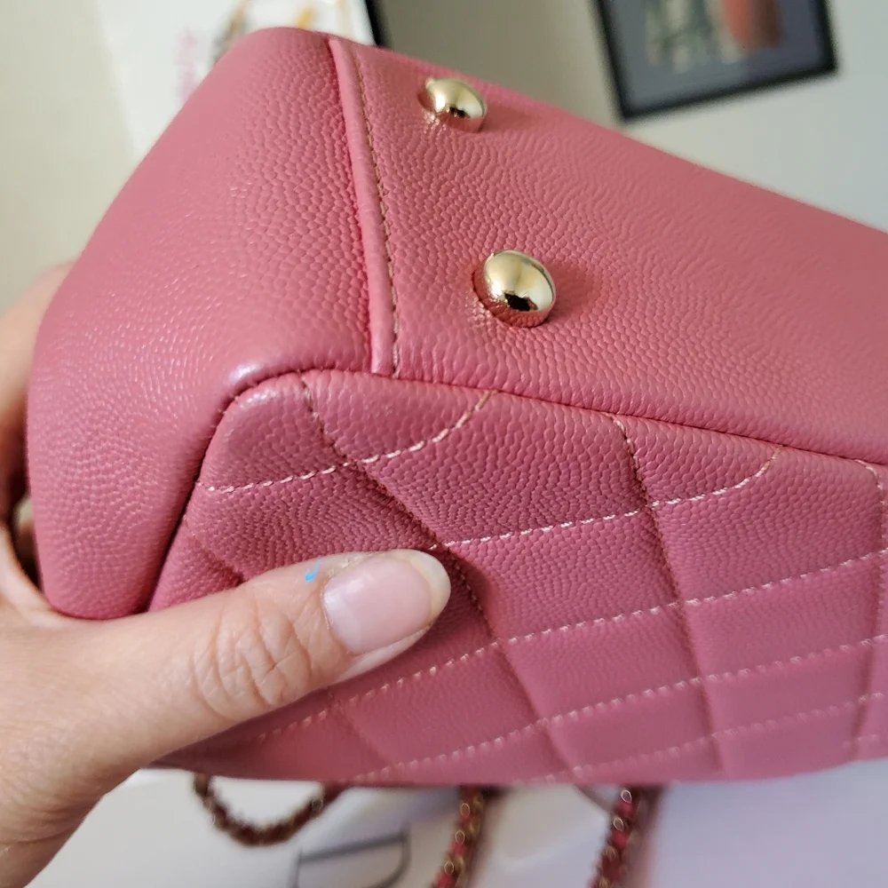 Chanel business affinity pink caviar gold hard ware small bag - Picture 11 of 16